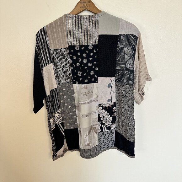 Vtg Womens Patchwork Blouse Asymmetrical Short Sleeve Top By Donna Jessica Black - Picture 3 of 9